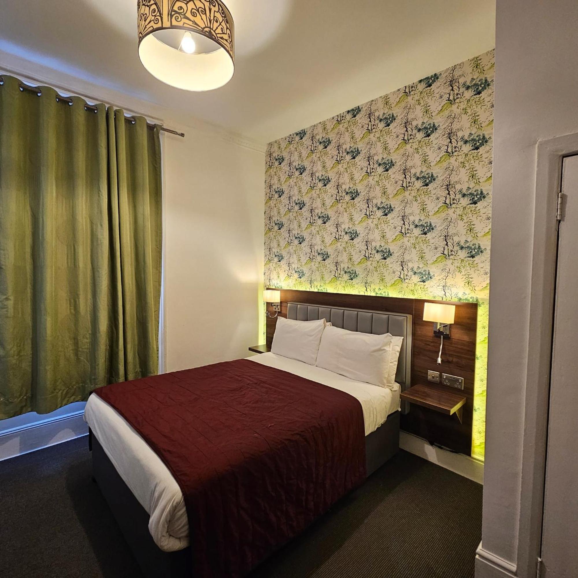 Chelsea House Hotel - B&B Лондон Экстерьер фото