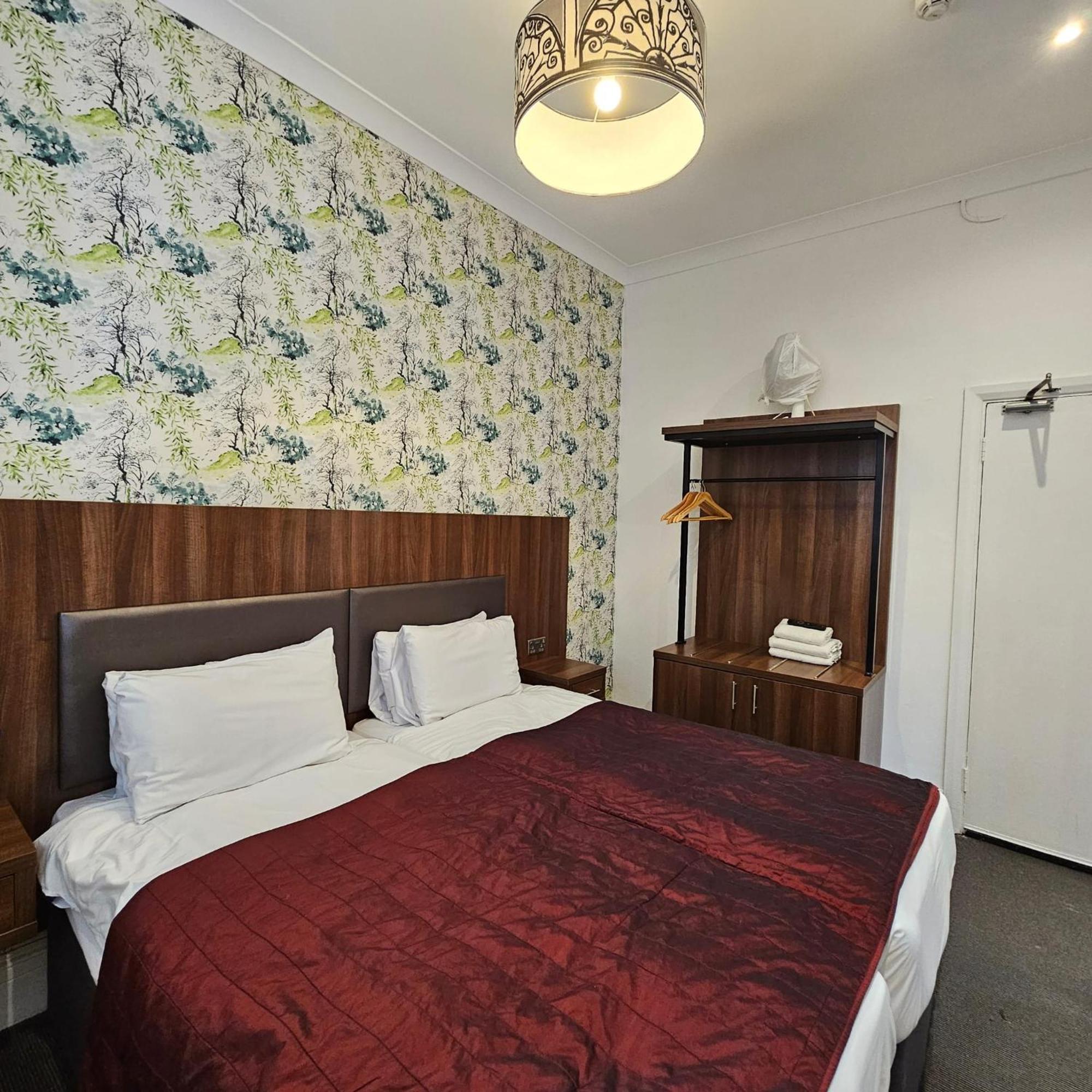 Chelsea House Hotel - B&B Лондон Экстерьер фото